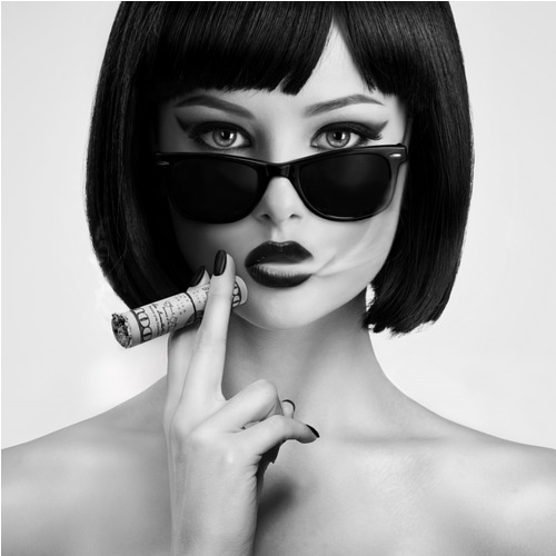 Canvas Smoke This (50x50 cm) av David Drake